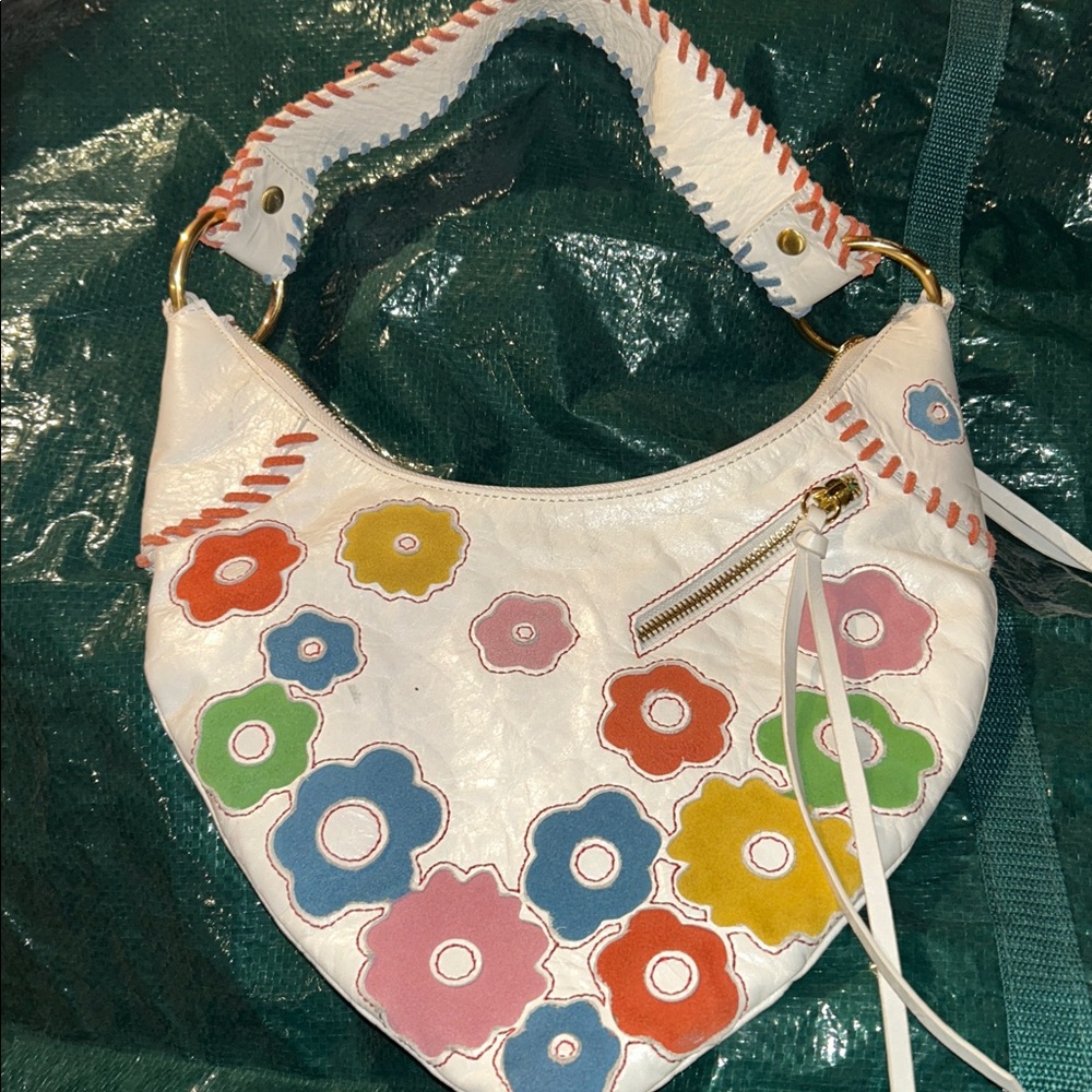 Colorful Loop Crossbody Bag - Picture 6 of 9